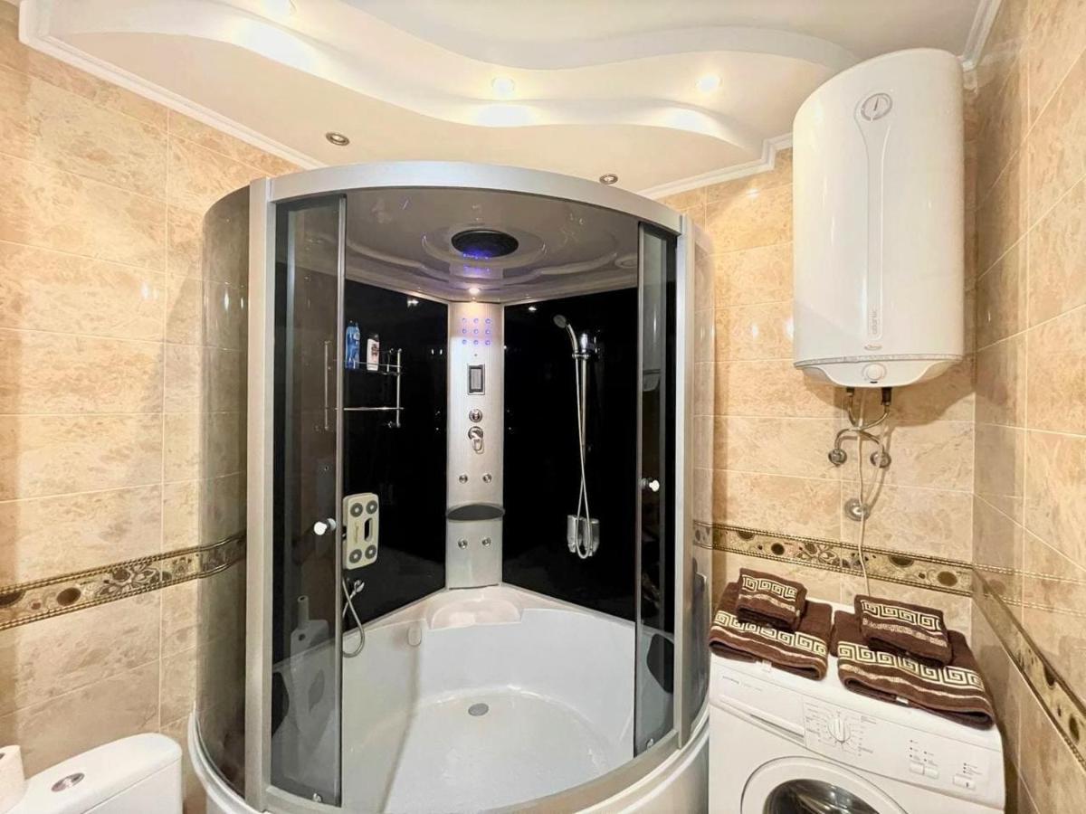 Luxcityapart On Olievskaya Kiew Exterior foto